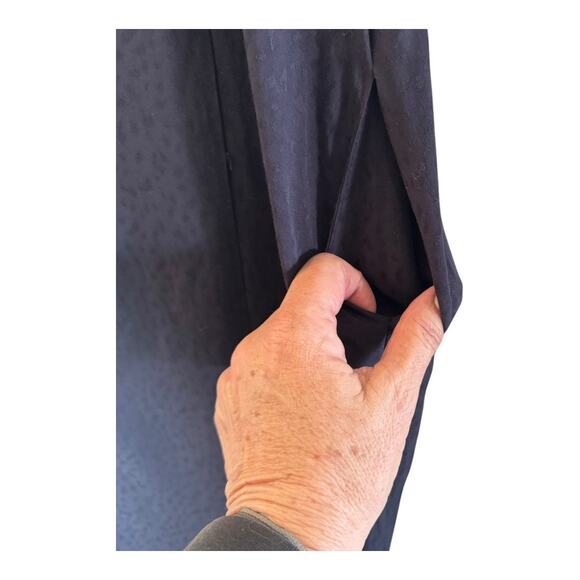 Women's H&M Navy Blue Dots Leopard Print Button down Sleeveless Midi Dress 12 - Picture 7 of 12